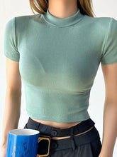 Damen T-Shirt mit hohem Halsausschnitt, figurbetont, kurzärmlig, gerippt, bauchfrei, geripptes Top